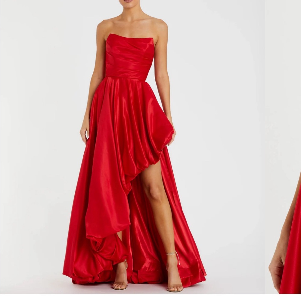 Elegant Red Strapless Evening Gown